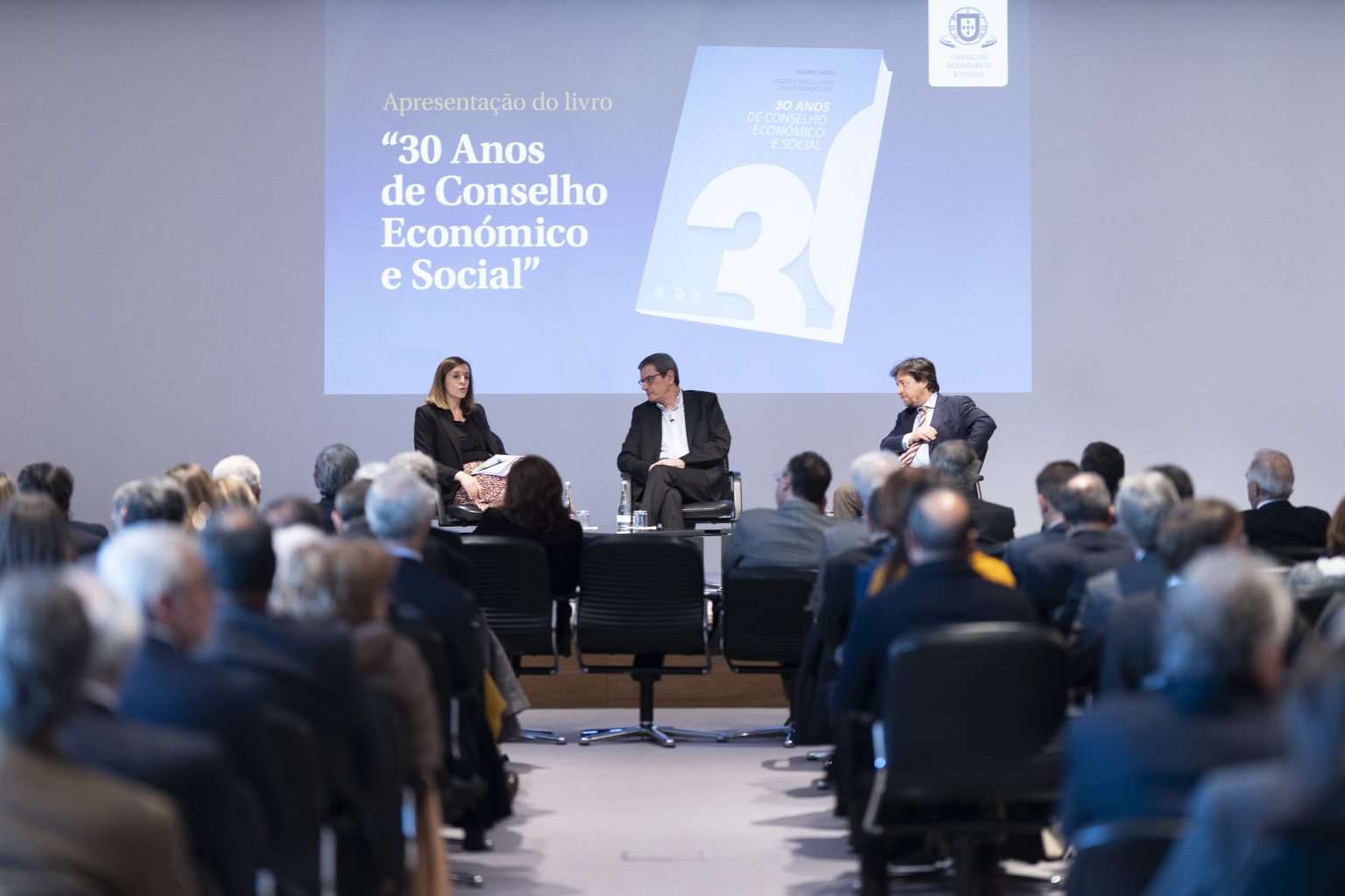 Veja As Imagens Do Lan amento Do Livro 30 Anos De Conselho Econ mico E veja-as-imagens-do-lan-amento-do-livro-30-anos-de-conselho-econ-mico-e